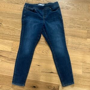 Levi Strauss pull-on skinny 16